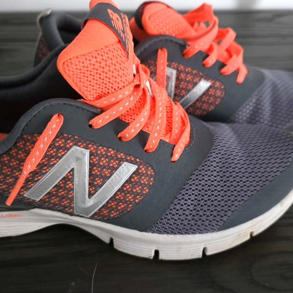 New Balance 711 Training/Walking Sneaker